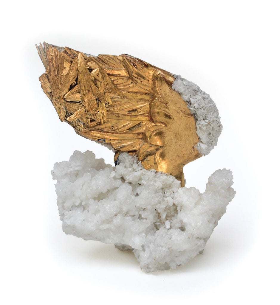 18th century Italian gold leaf angel wing with gold-plated kyanite on natural-forming aragonite.